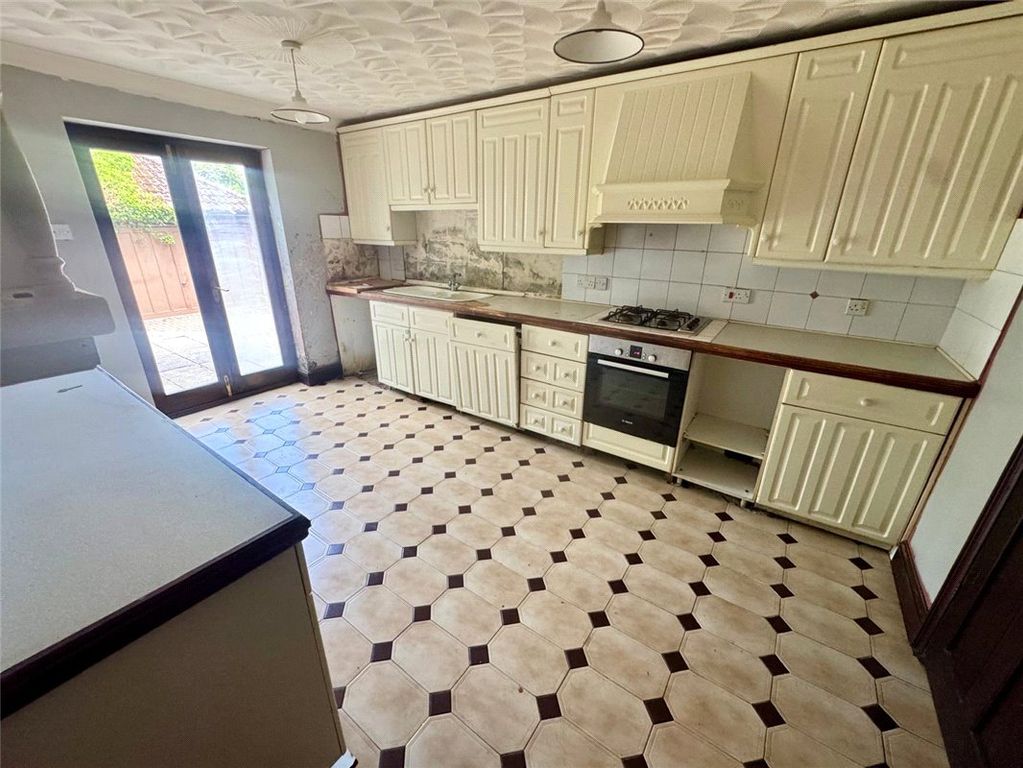 Property photo 2 of 20 Picture No. 05