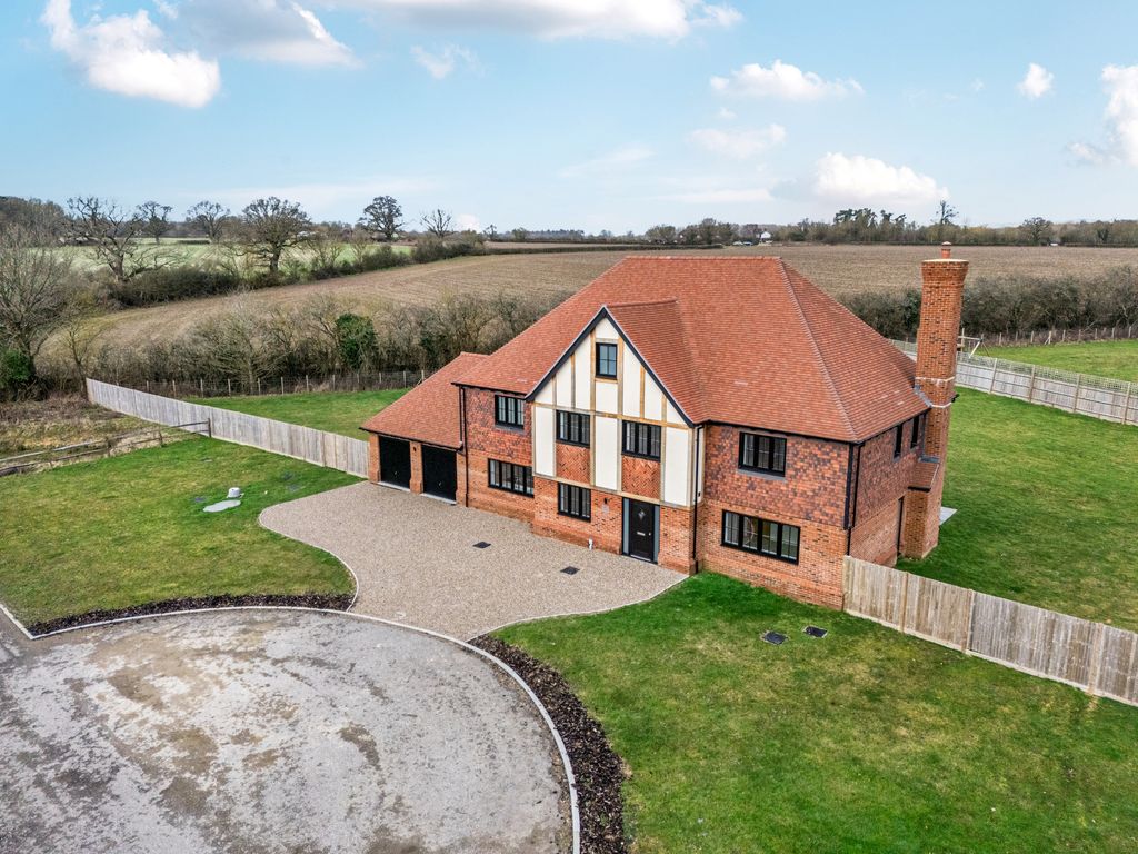 Property photo 1 of 51