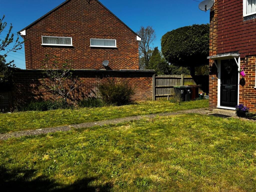 Property photo 2 of 21