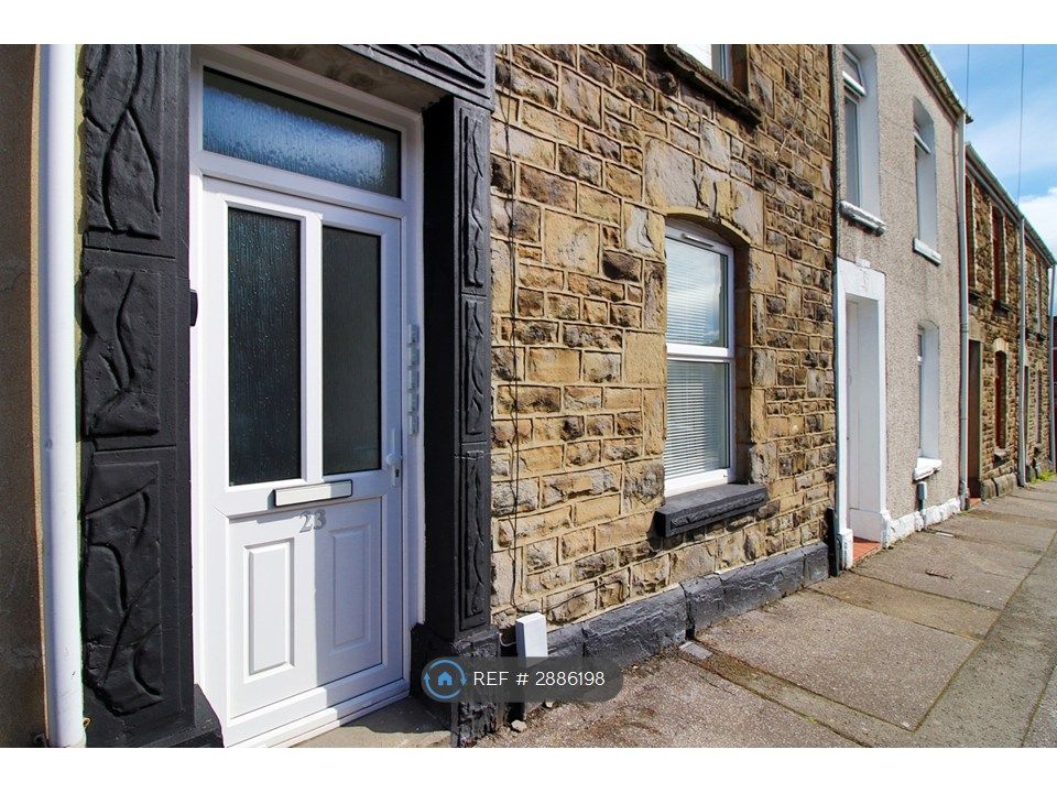 Property photo 2 of 29