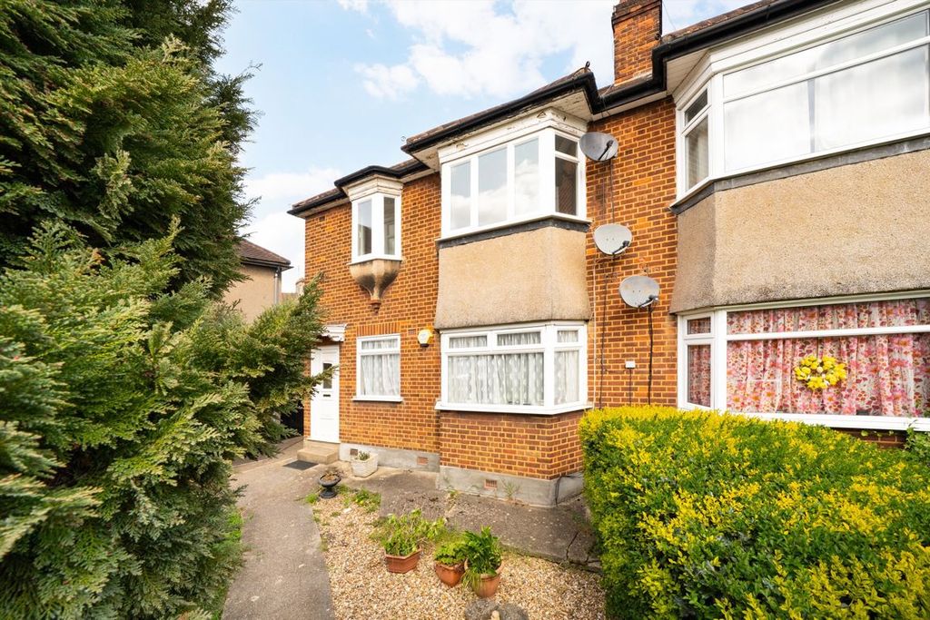 Property photo 1 of 7