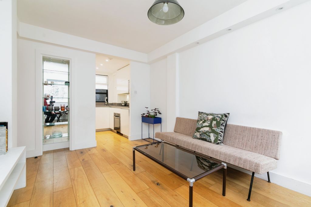 Property photo 1 of 14 Lounge/Dining Room