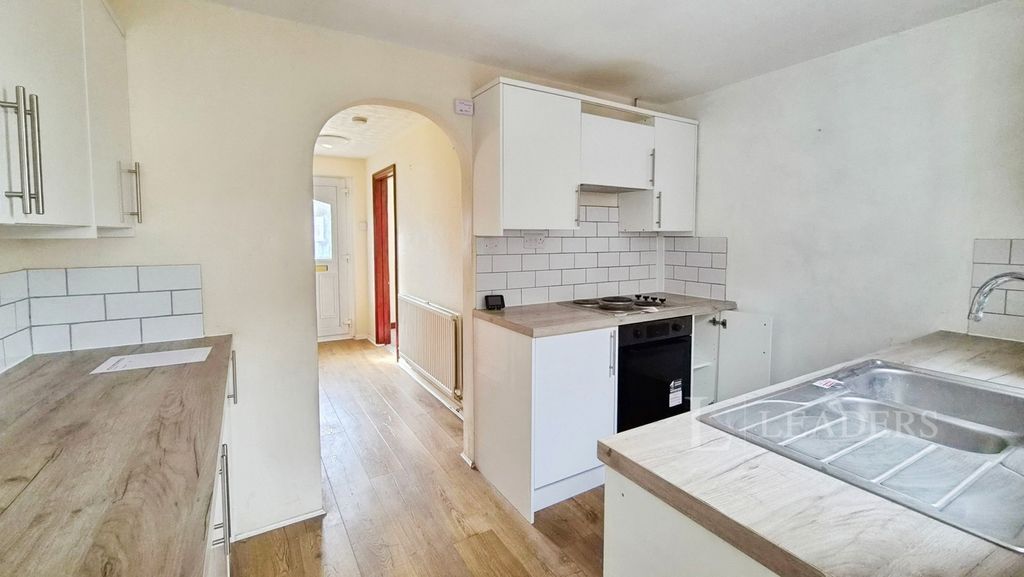 Property photo 3 of 12 Pbox-Img.Jpg