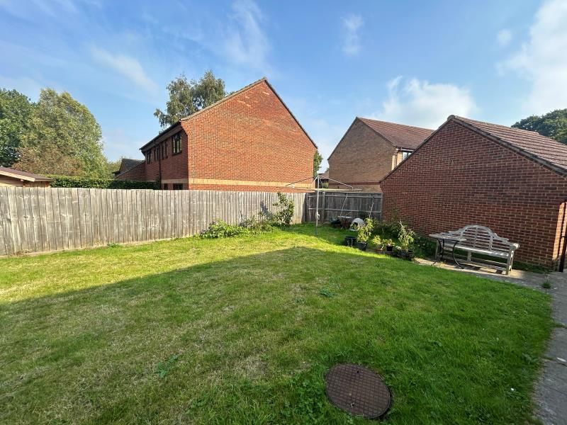 Property photo 2 of 8