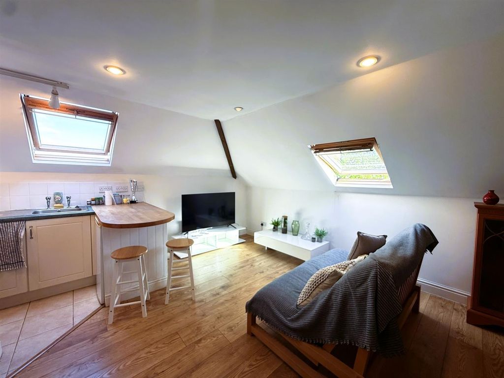 Property photo 2 of 8 Open Plan Living Area