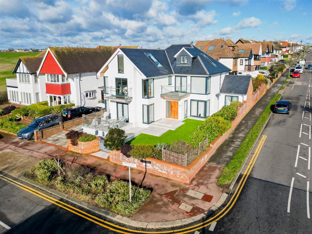 Property photo 1 of 59 Front