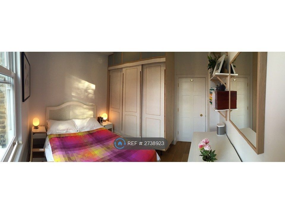 Property photo 2 of 4 Bedroom