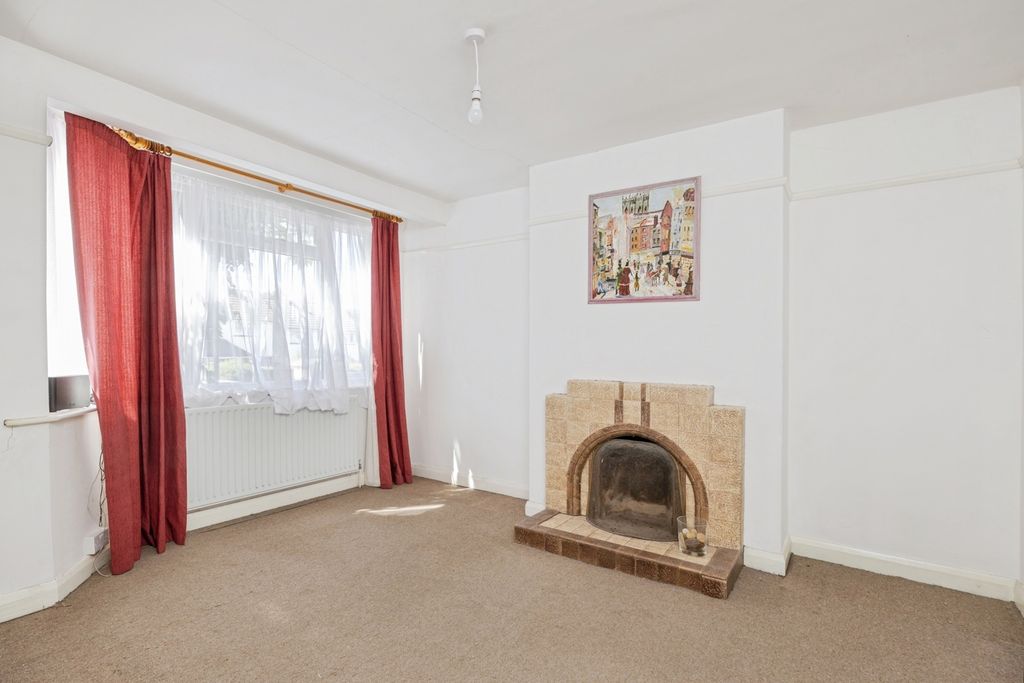 Property photo 2 of 20 Pbox-Img.Jpg