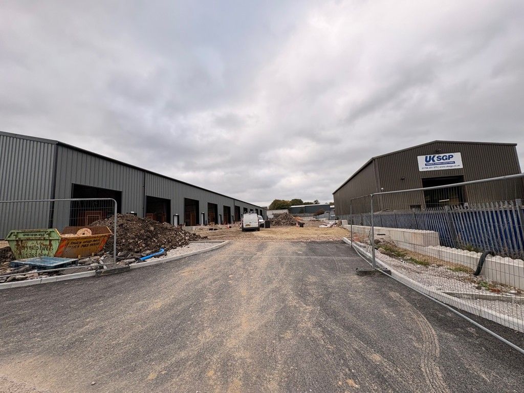 Property photo 2 of 10 Photo 25