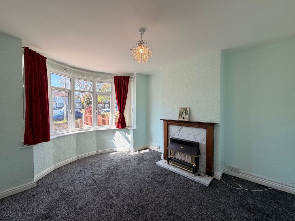 Property photo 2 of 29