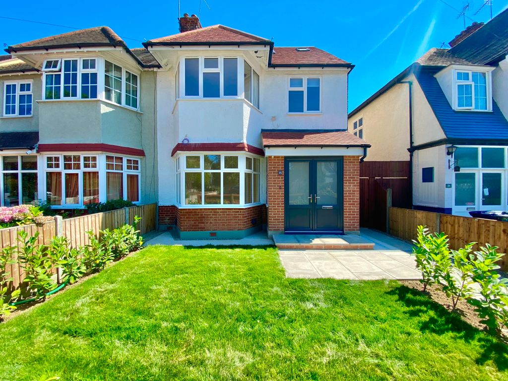 Property photo 1 of 17