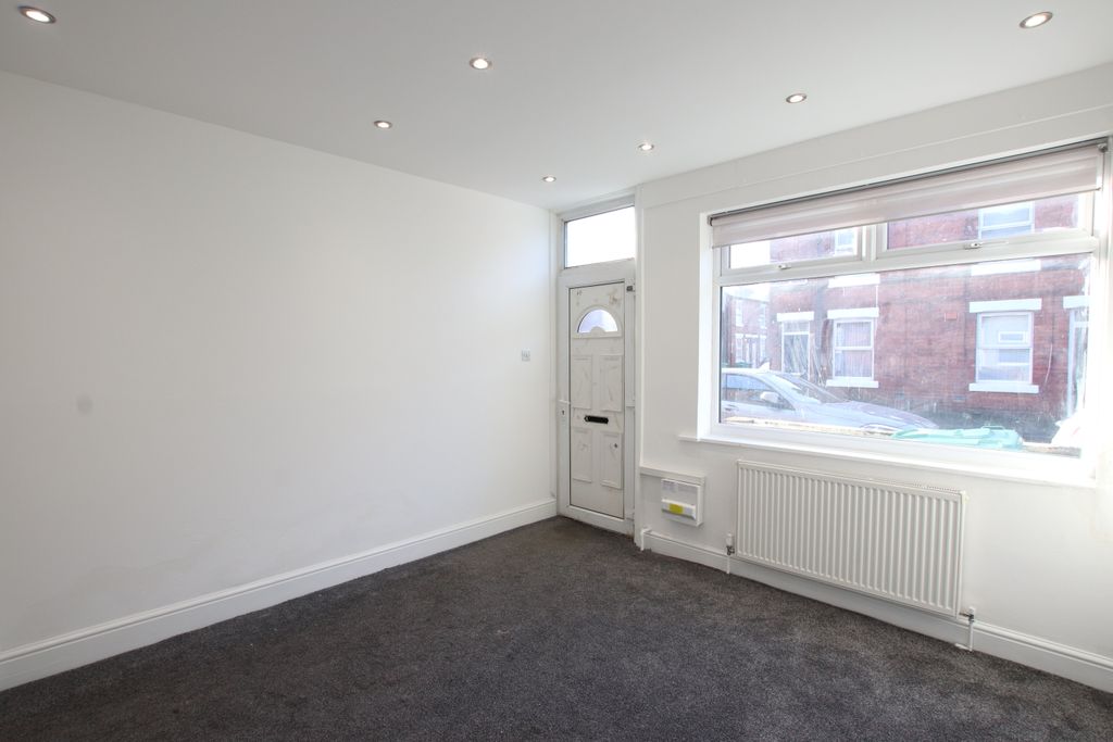 Property photo 2 of 10 1.Jpg