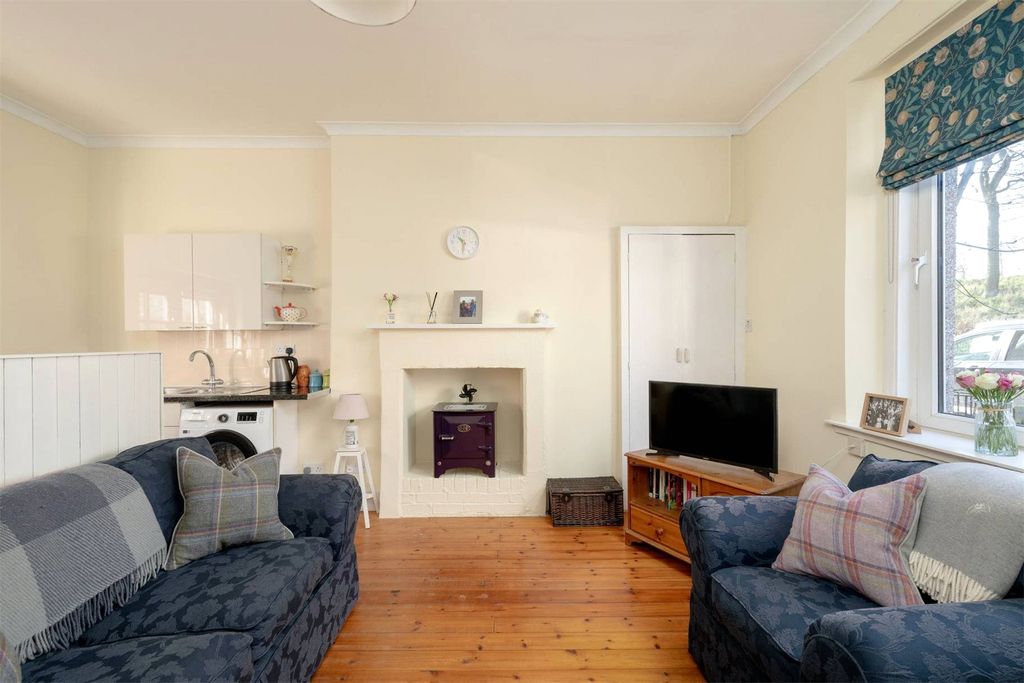 Property photo 2 of 20 Picture No. 17