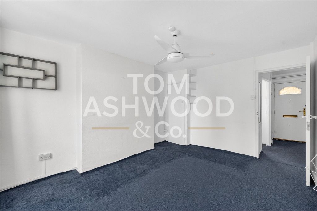 Property photo 3 of 7 Picture No. 08