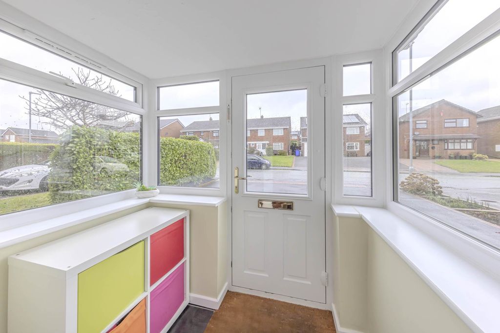 Property photo 2 of 24