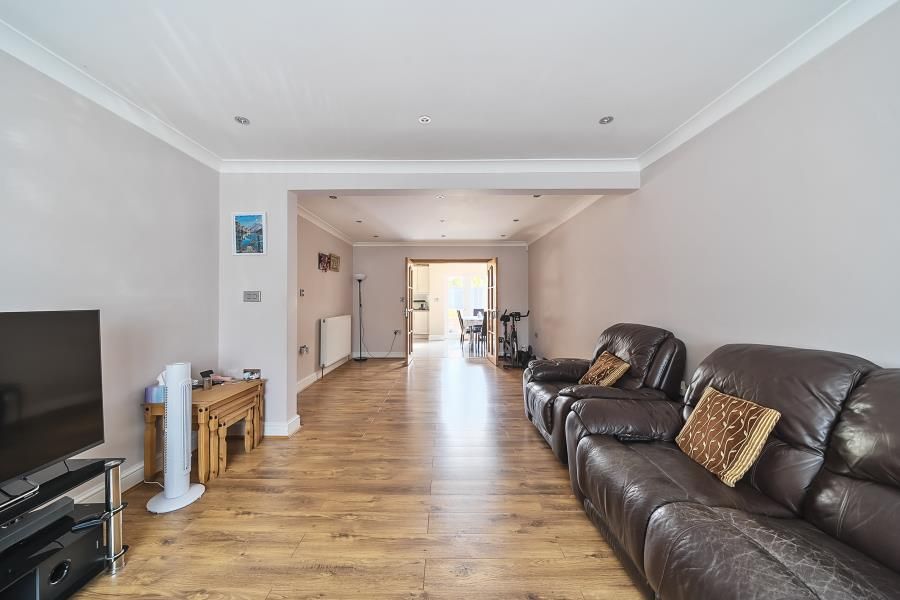 Property photo 2 of 21