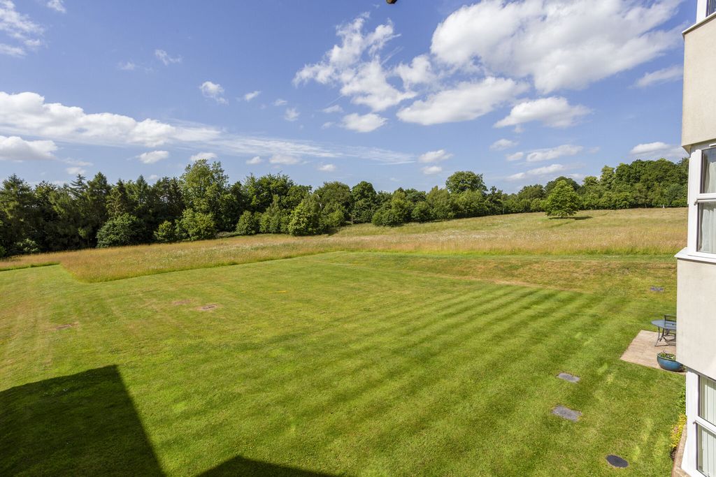 Property photo 1 of 10 1