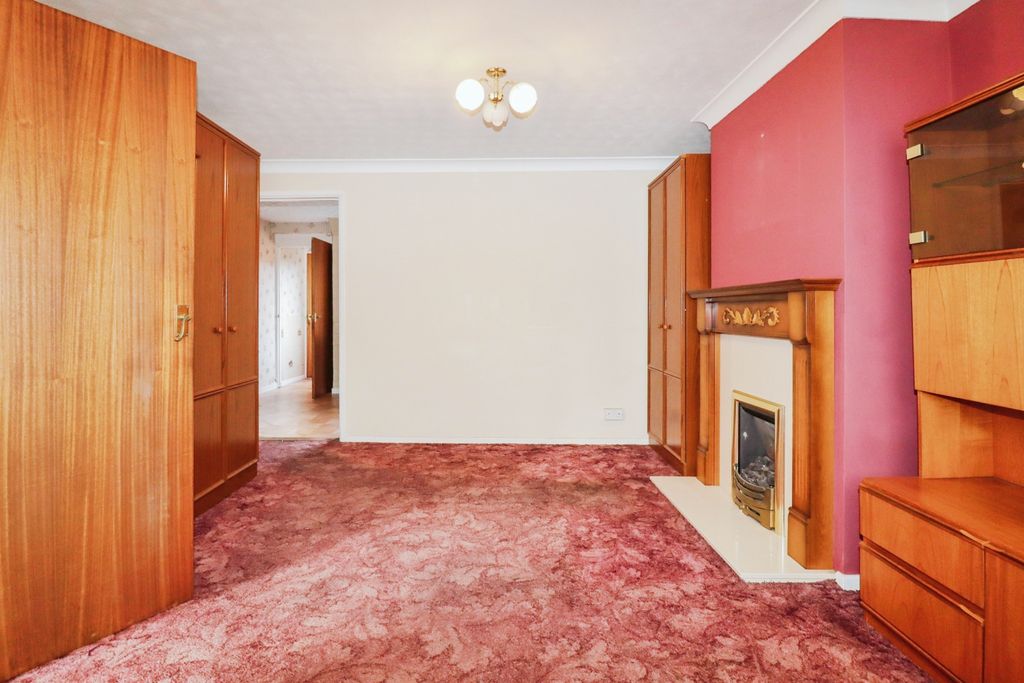 Property photo 2 of 20 Img_2297