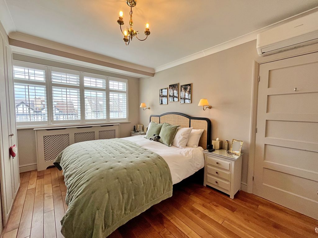 Property photo 3 of 22 Photo 13