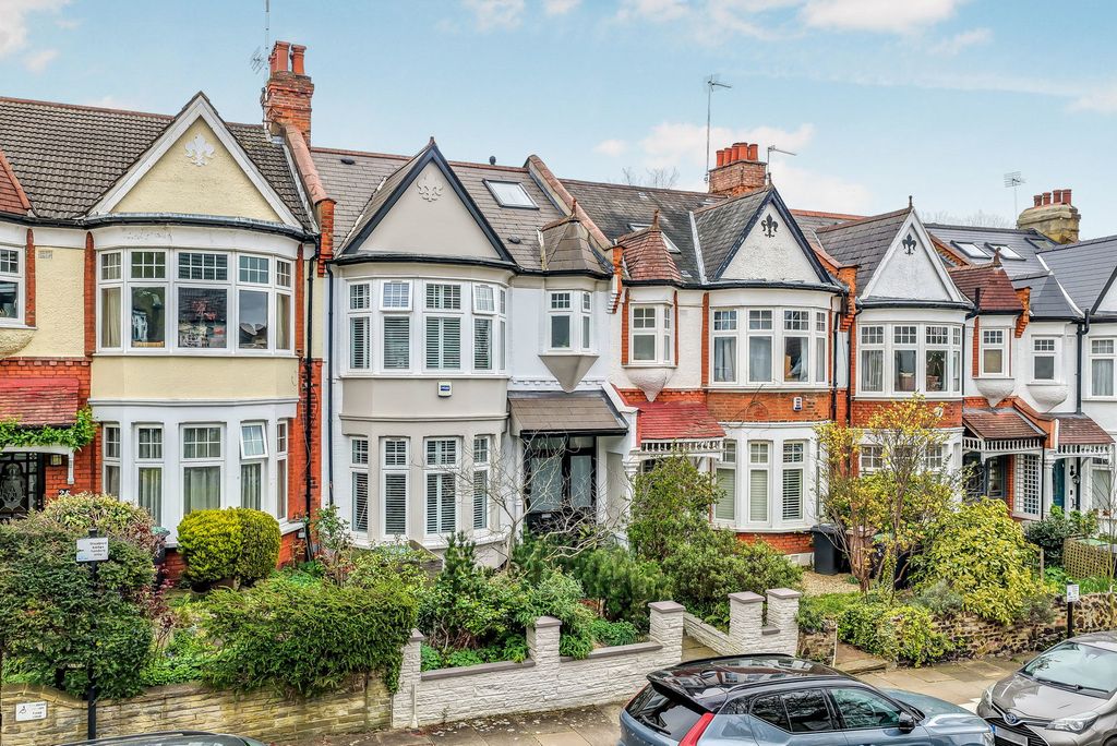 Property photo 1 of 27