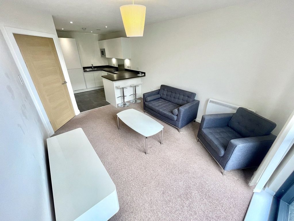 Property photo 3 of 8 Picture 3