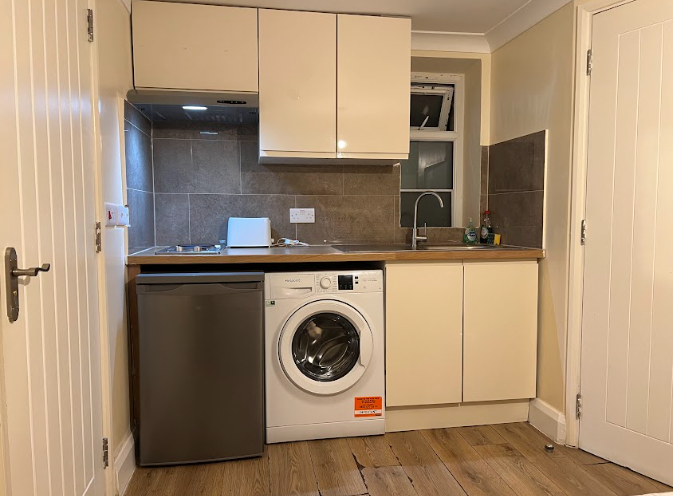 Property photo 2 of 4