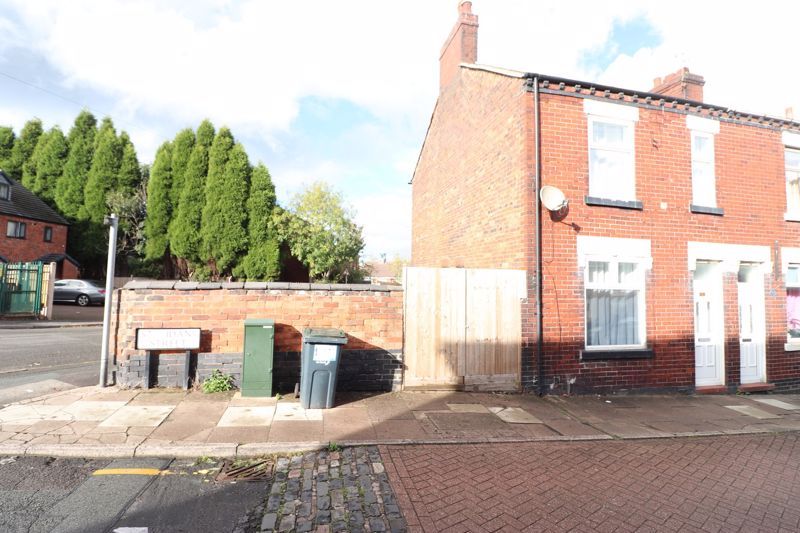 Property photo 2 of 32 External