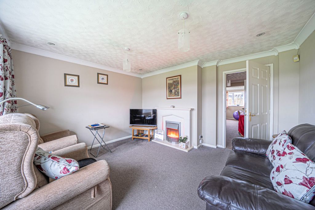 Property photo 3 of 18