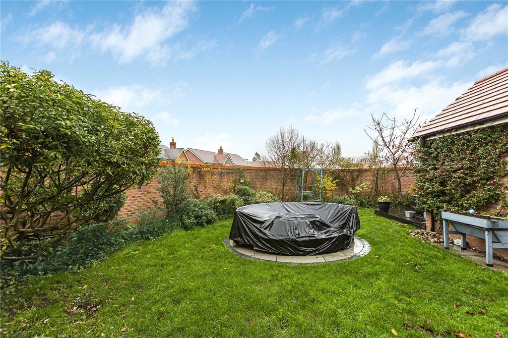 Property photo 3 of 26 Picture No. 14