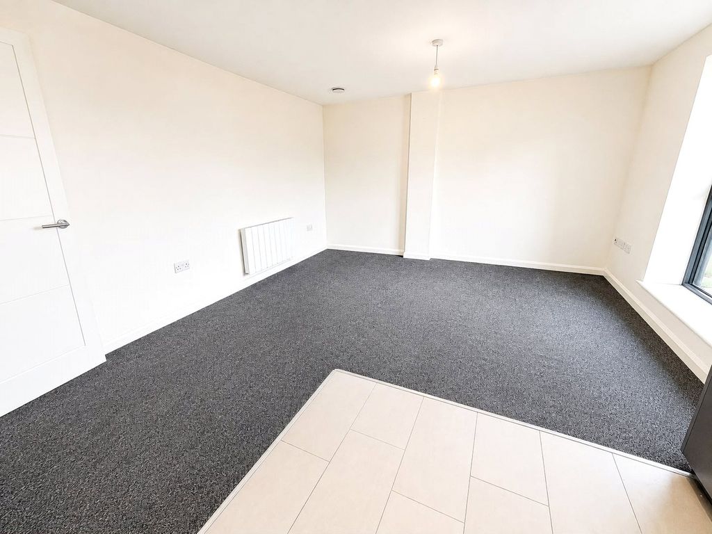 Property photo 3 of 7 Picture No. 02