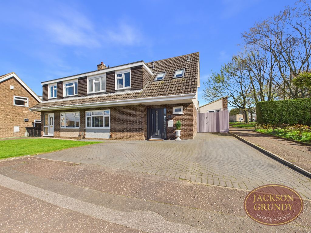 Property photo 1 of 29 Horsewell Court