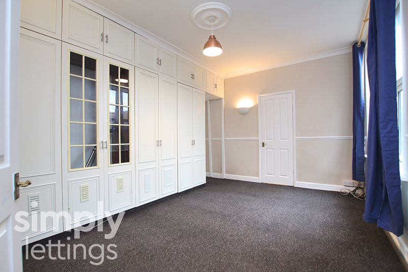 Property photo 2 of 9 Photo 2