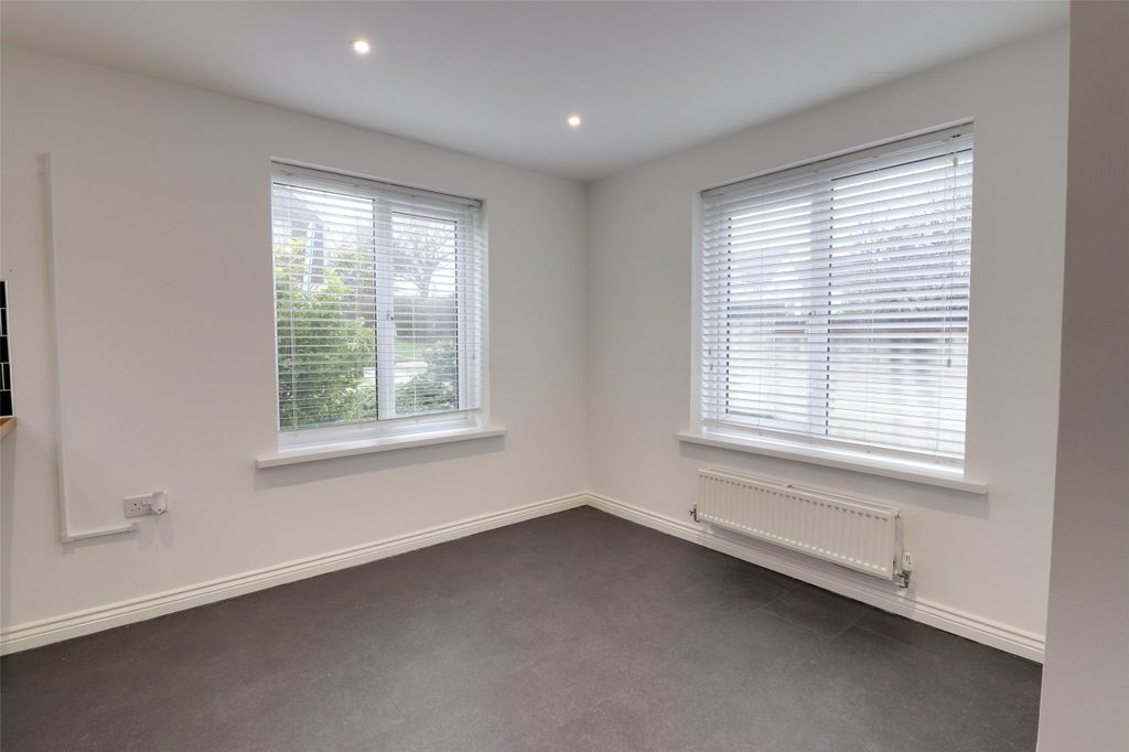 Property photo 3 of 21 3 - Picture No. 03