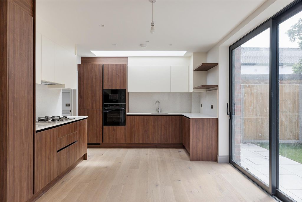 Property photo 2 of 50 Img_4237.Jpg