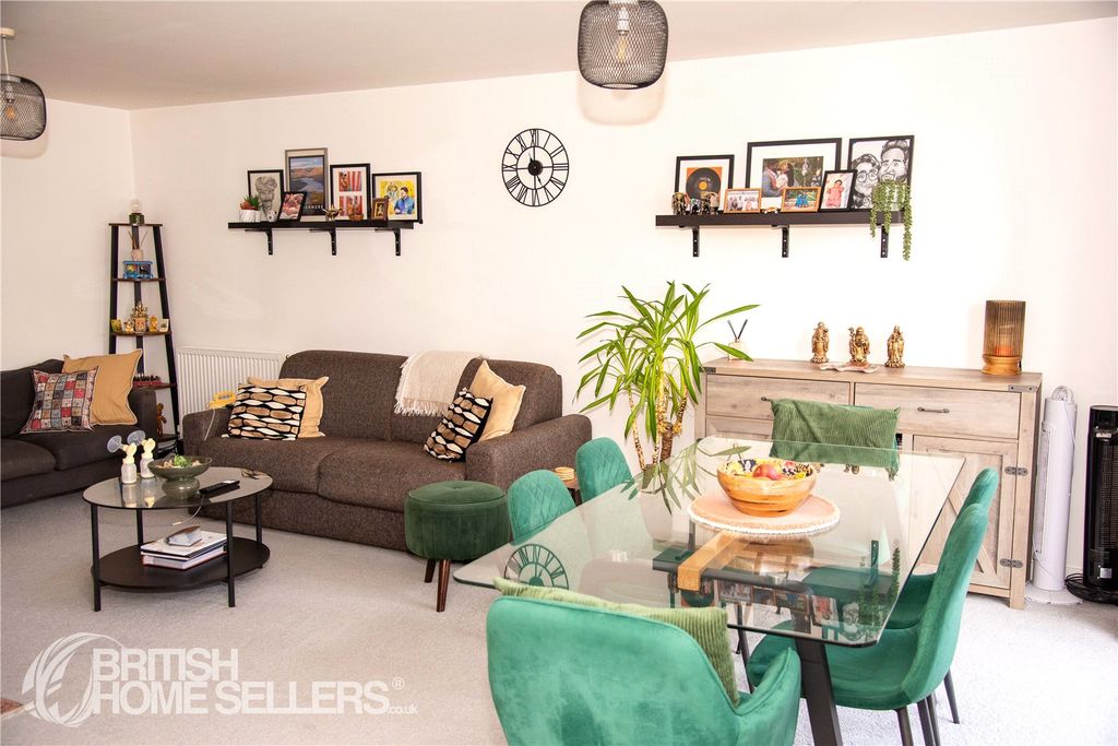 Property photo 2 of 15 Picture No. 06