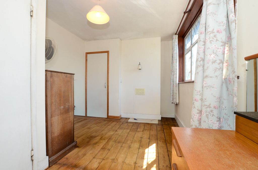 Property photo 3 of 16 Photo #3