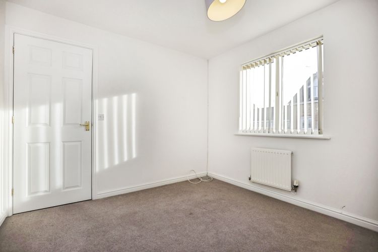 Property photo 3 of 10 40Lapsley-18