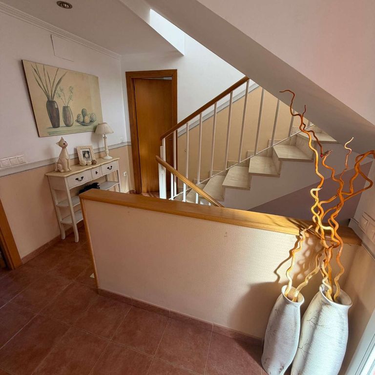 Property photo 3 of 41