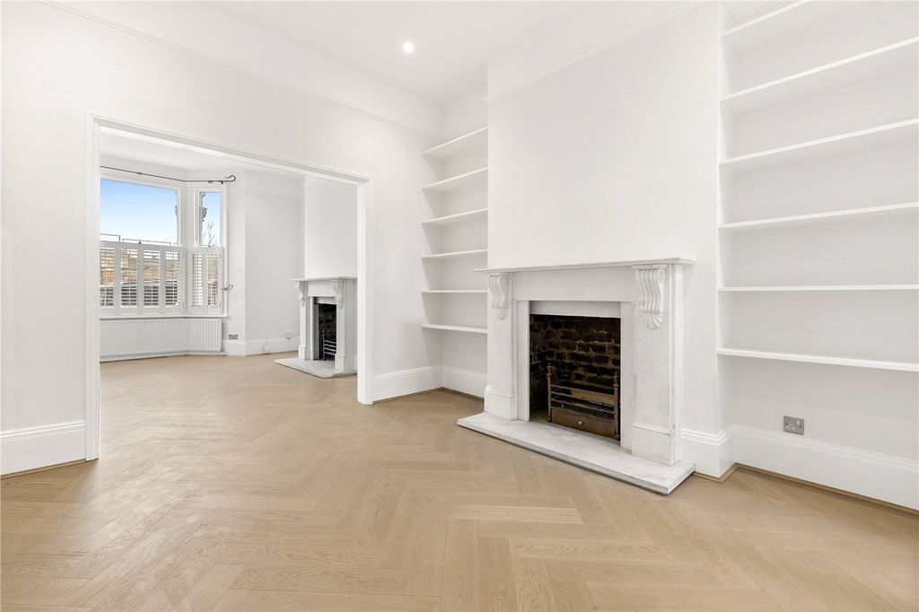 Property photo 3 of 19 Picture No. 36