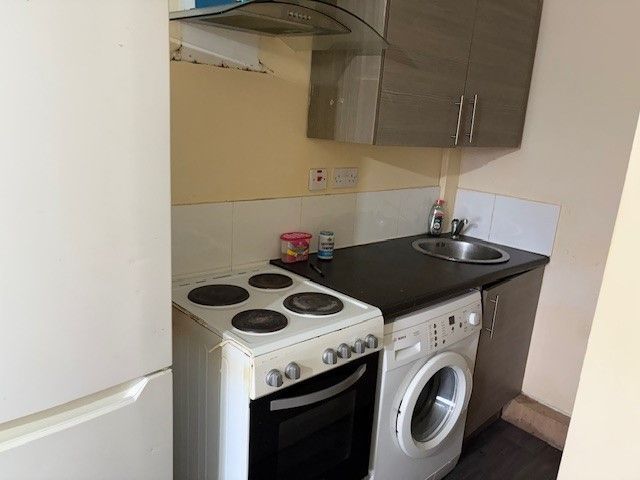 Property photo 2 of 3