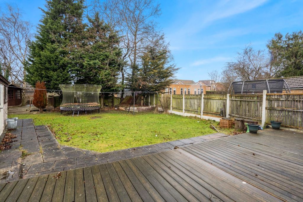 Property photo 3 of 22 3.Jpg