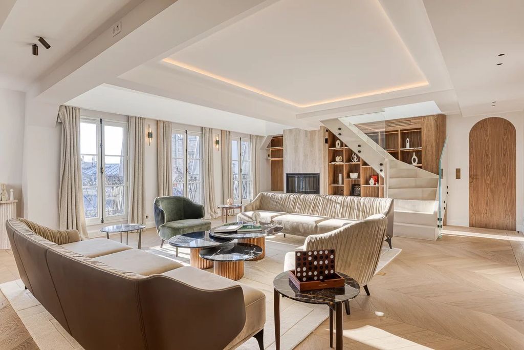 Property photo 3 of 32