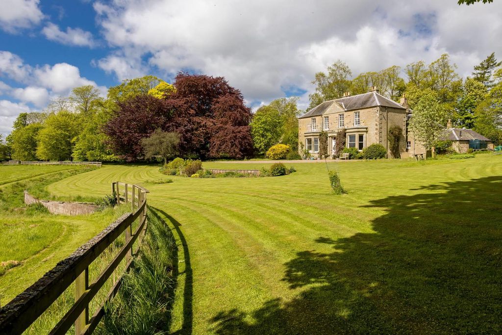 Additional image 6 of 5 bed detached house for saleGreenlaw, Duns, Scottish Borders TD10