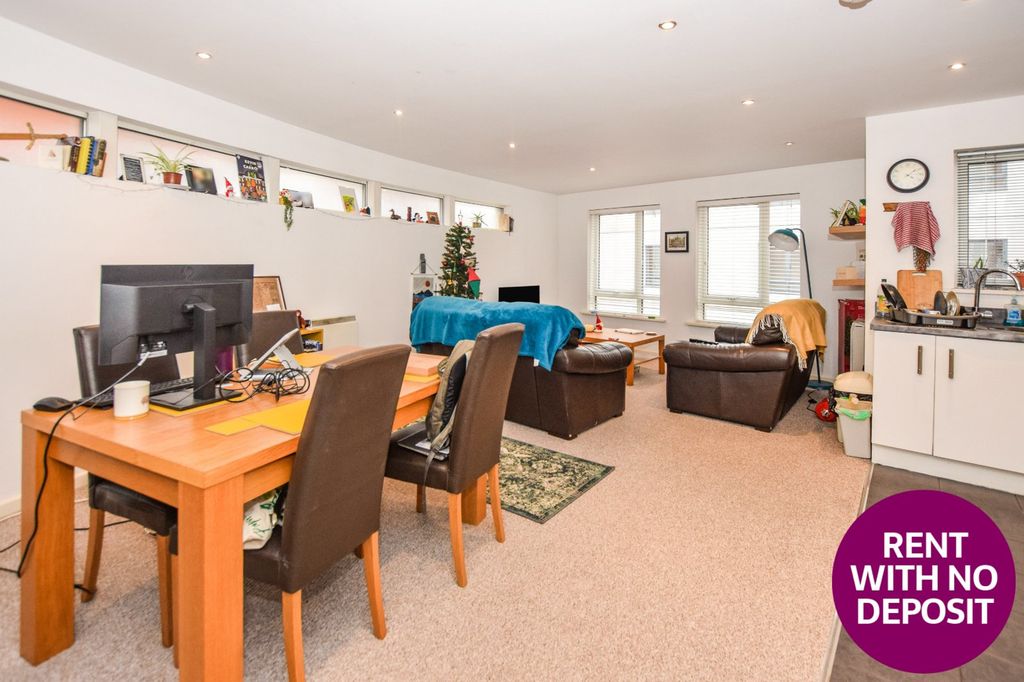 Property photo 3 of 15 Picture No. 15