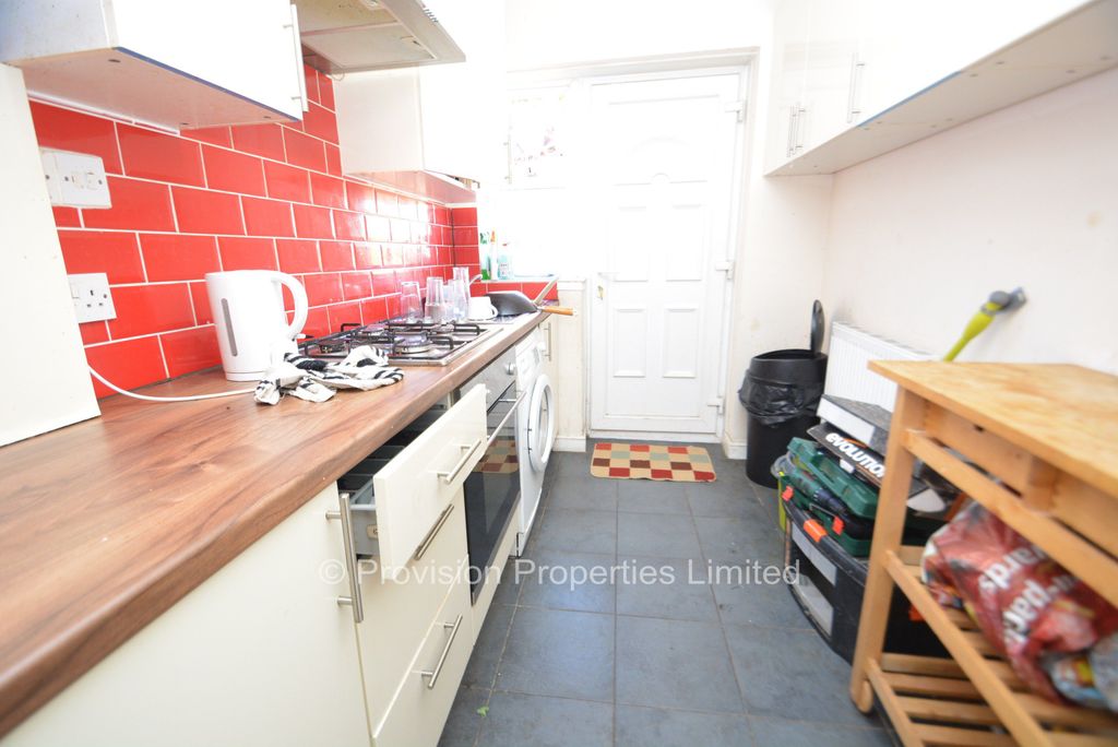 Property photo 2 of 9 Photo