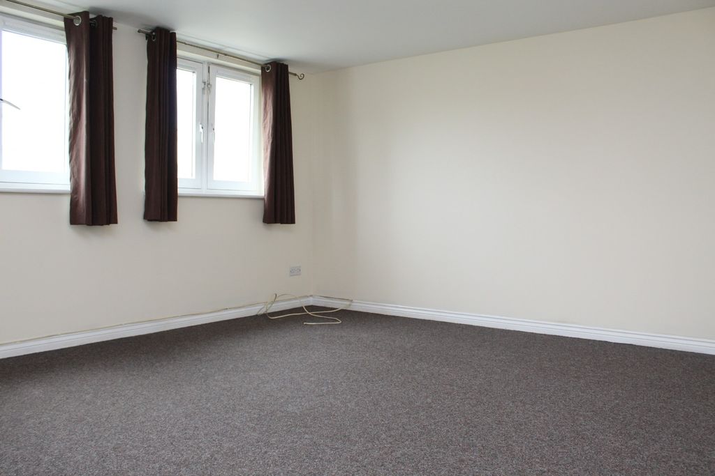 Property photo 2 of 20 Photo 2