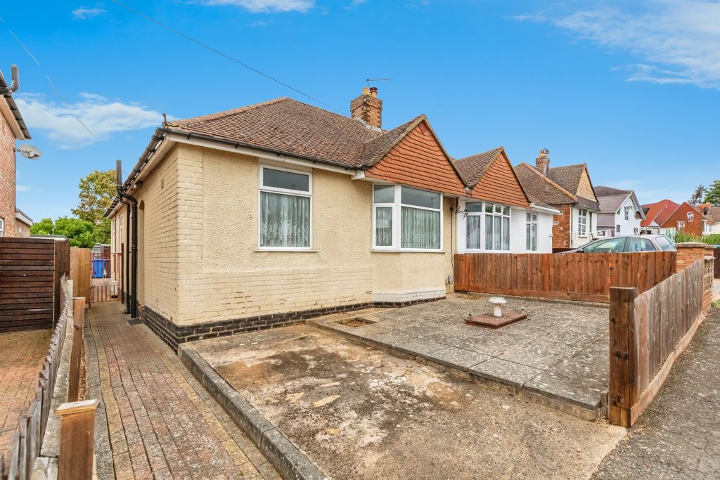 Property photo 2 of 15