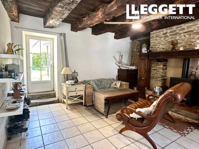 Property photo 3 of 10