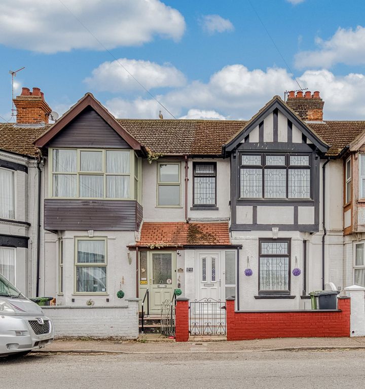 Property photo 1 of 17