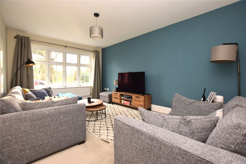 Property photo 2 of 20 Picture No. 02